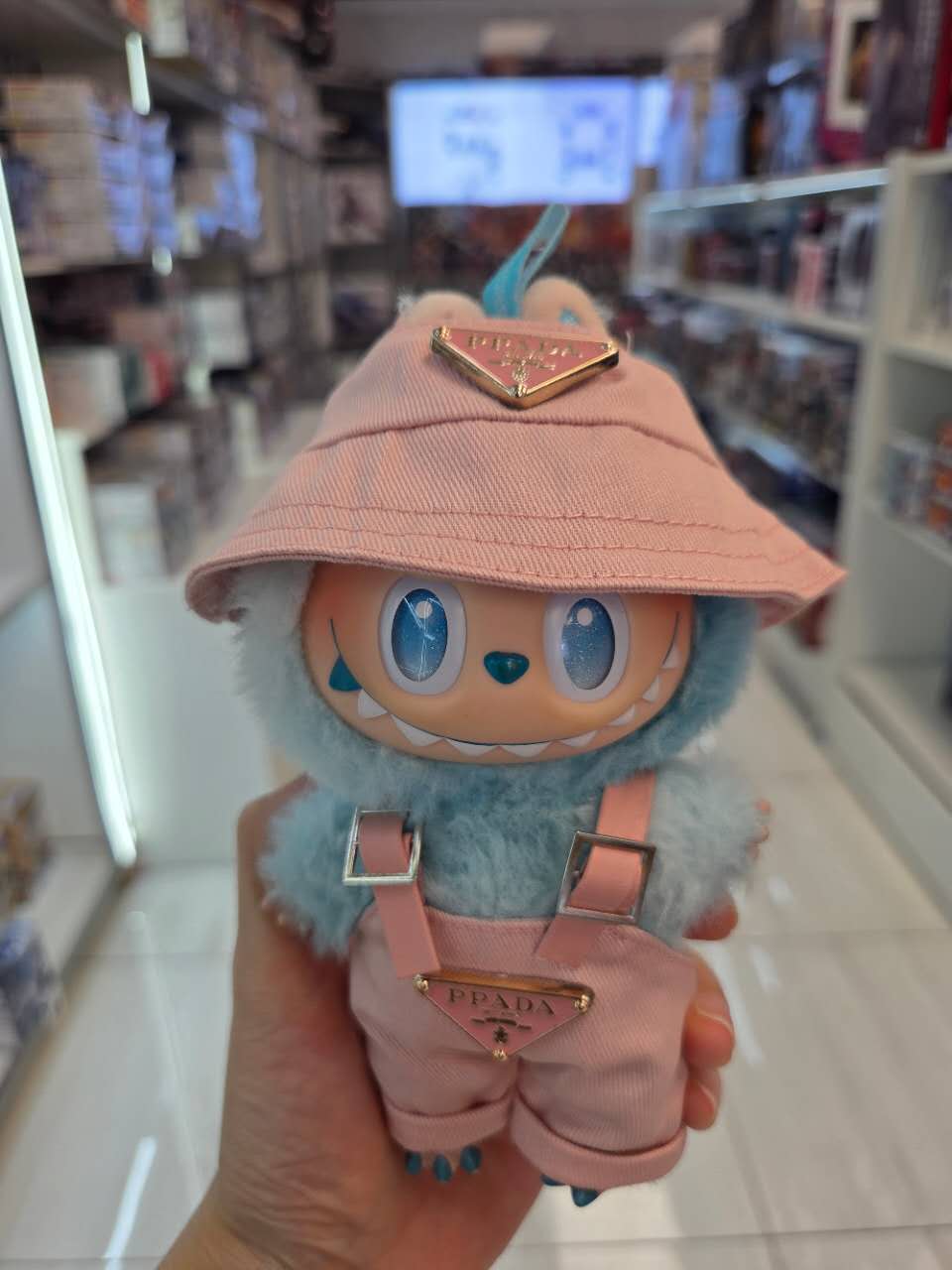 labubu prada 粉色娃衣四件装