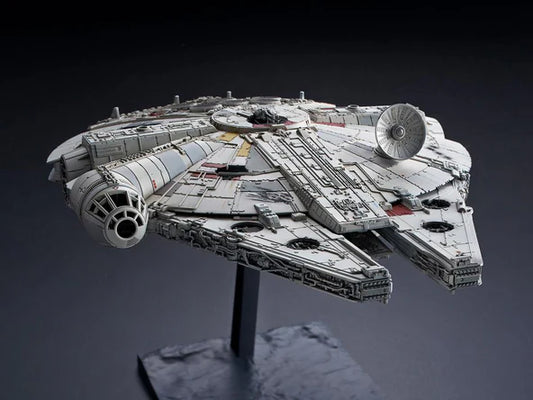 1/144 Millennium Falcon (The Rise of Skywalker)