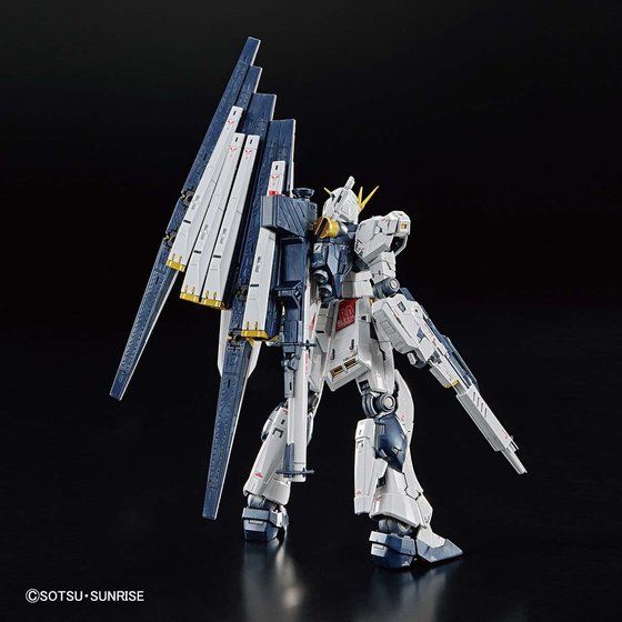 RG - Bandai - NU GUNDAM (TITANIUM FINISH) - P-BANDAI