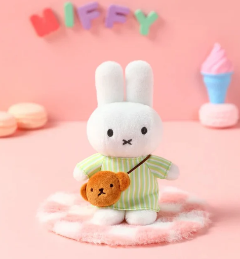 VIPO Miffy出遊系列毛绒挂件盲盒
