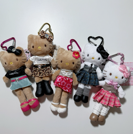 日本店铺限定棕色豹纹黑妹长腿kitty款挂件
