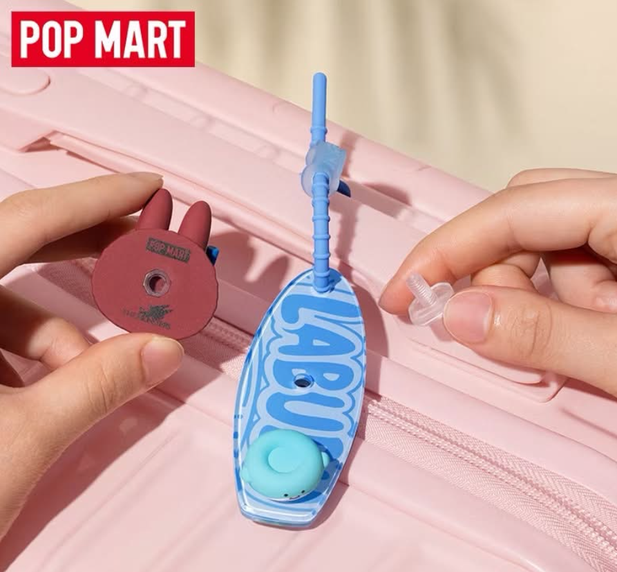 POP MART 海岛度假系列装饰洞洞扣盲盒挂件