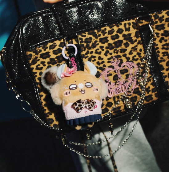 日本限定涩谷辣妹Plush 9090 × Chiikawa Collaboration-四款可选