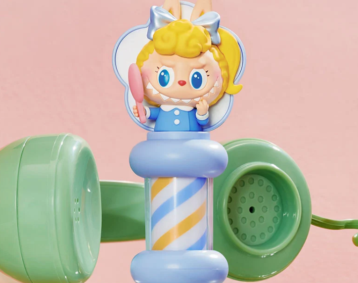 POP MART The Monsters Labubu Hair Salon Series 发光冰箱贴盲盒