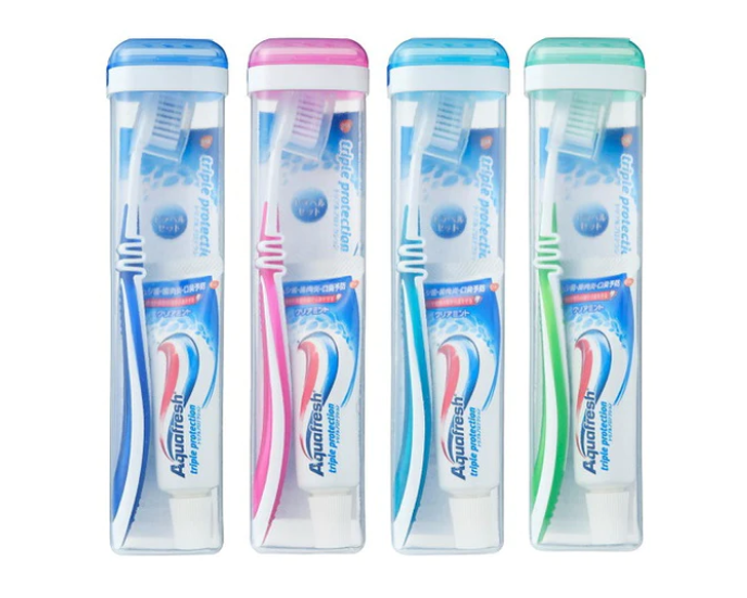 日本AQUAFRESH 旅行牙膏牙刷套装-（颜色随机）