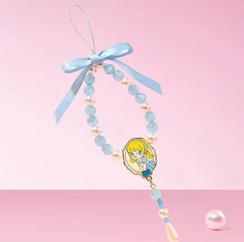 POP MART MOLLY Daily Style Series-Mobile Phone Charm Blind Box