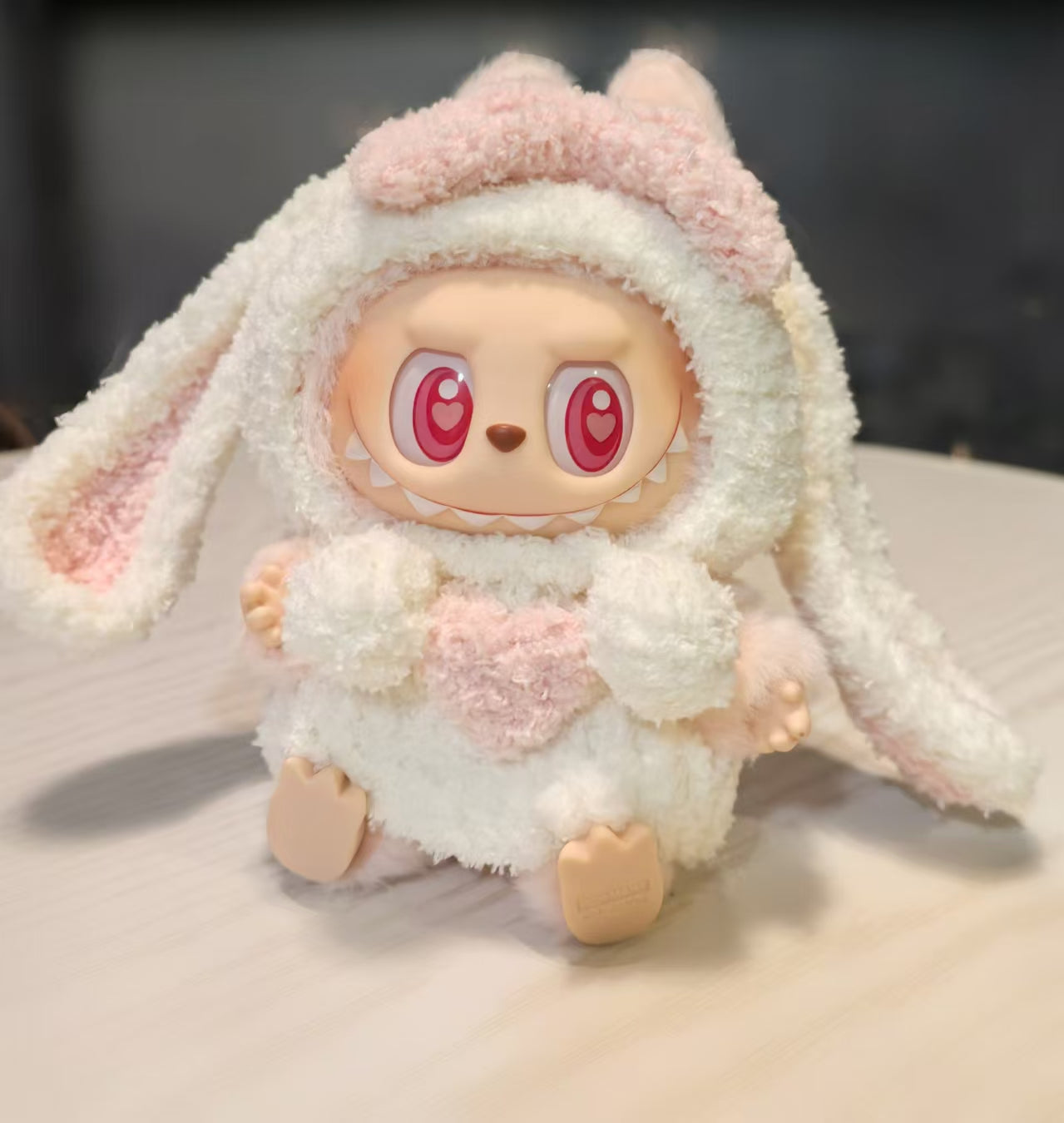 拉布布手工白兔娃衣