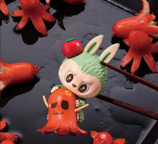 POP MART THE MONSTERS LABUBU Strange Convenience Store Series Blind Box