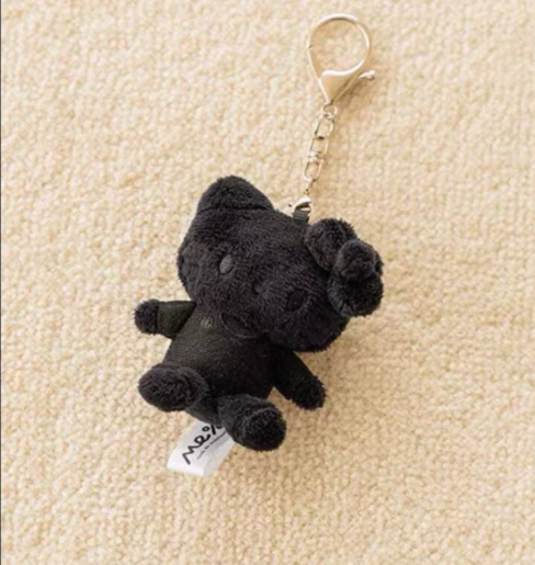 Japanese sanrio X me% hello kitty black leather pendant