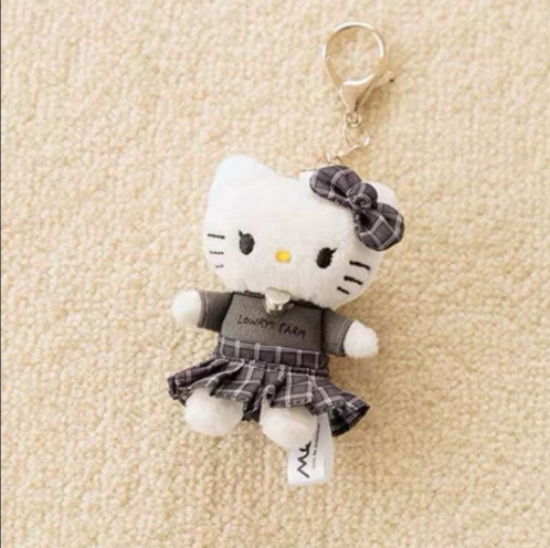 日本sanrio X me% hellokitty 黑格子群挂件