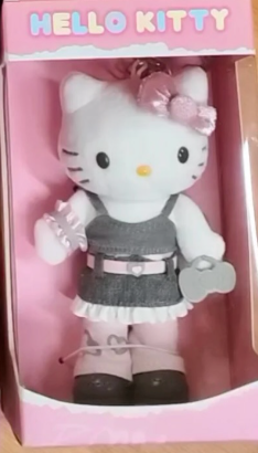 Domestic Sanrio limited edition new long-legged Hello Kitty one-day pendant-(various styles available)