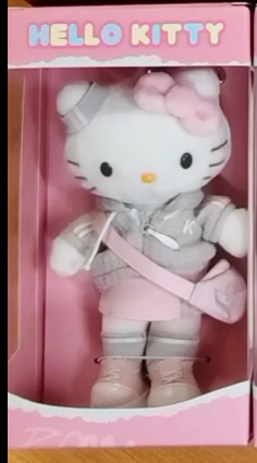 Domestic Sanrio limited edition new long-legged Hello Kitty one-day pendant-(various styles available)