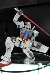 MASTER GRADE (MG) 1/100 RX-78-2 GUNDAM VER 3.0