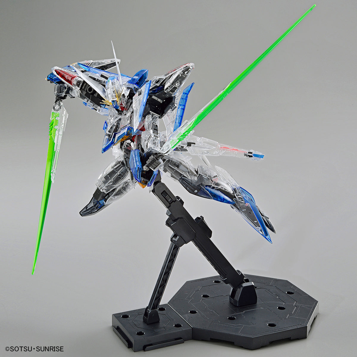 MG 1/100 THE GUNDAM BASE LIMITED ECLIPSE GUNDAM[CLEAR COLOR]