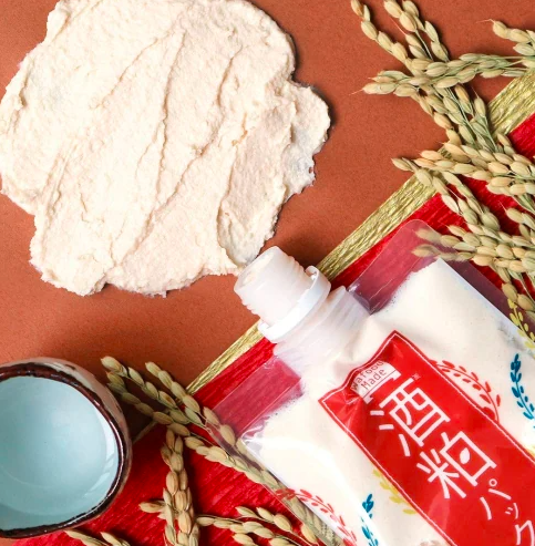 日本PDC WAFOOD酒粕涂抹式美白面膜.